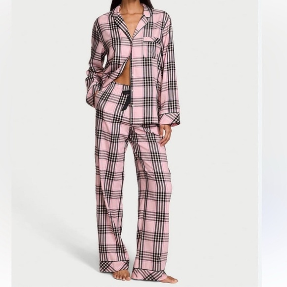 Victoria's Secret Other - Victoria's Secret Cotton Flannel Pajama Set Long Sleeve Pink Black Plaid Sz L